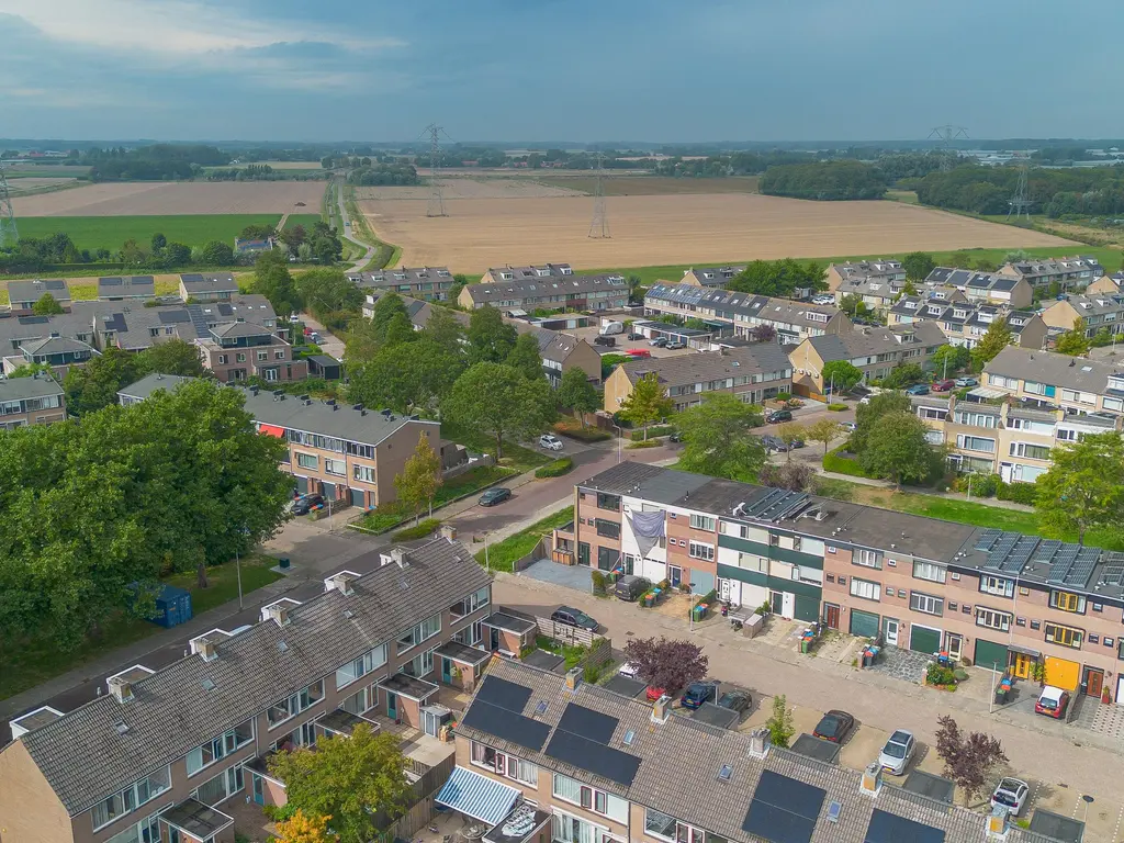 Karveel 1, BRIELLE