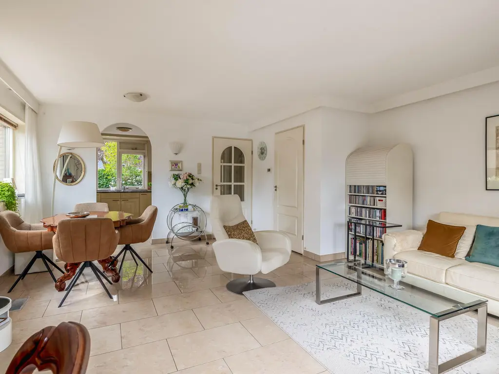Dissel 29, BRIELLE