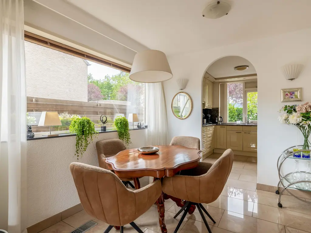 Dissel 29, BRIELLE