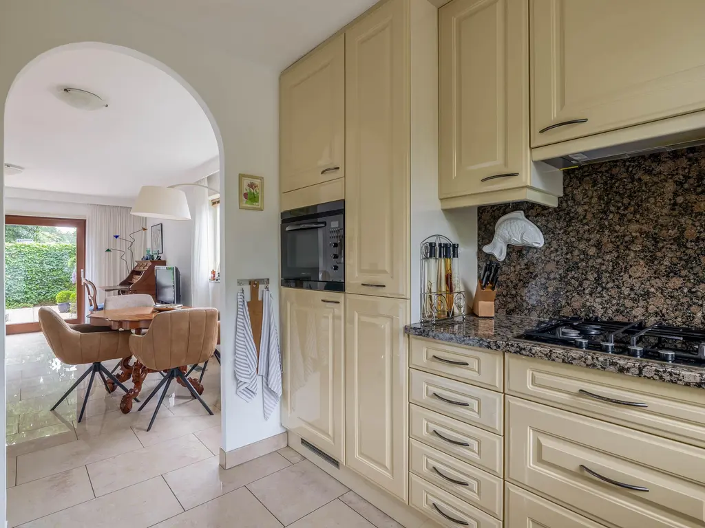 Dissel 29, BRIELLE