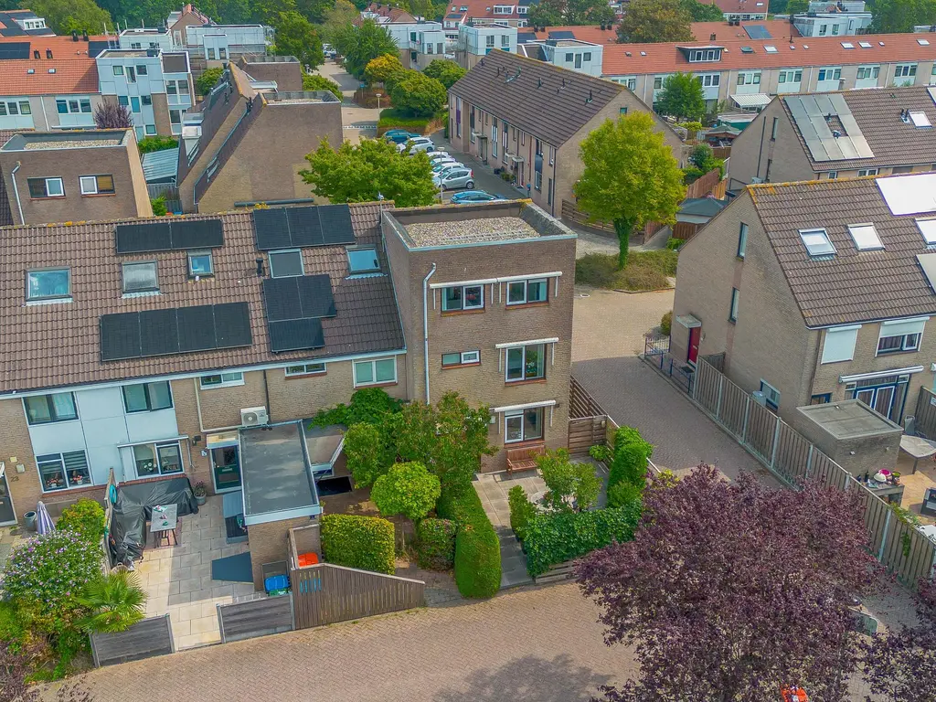 Dissel 29, BRIELLE