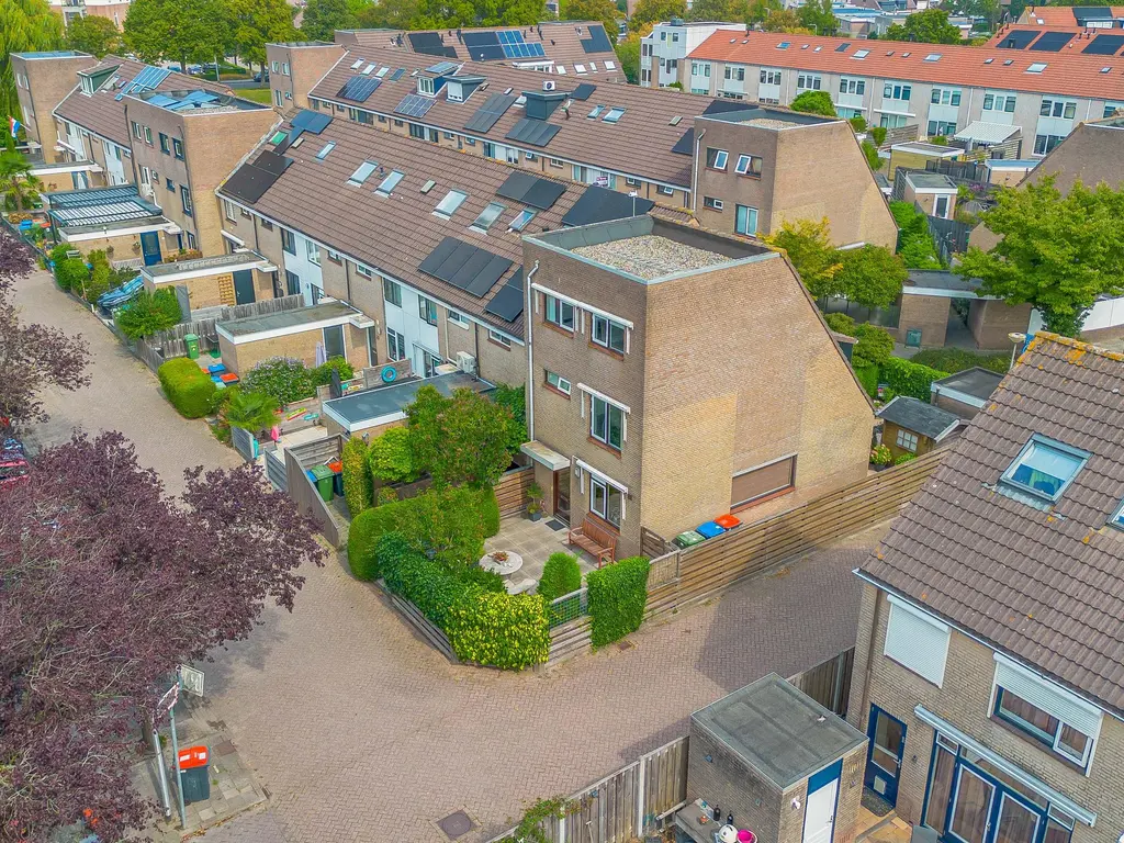 Dissel 29, BRIELLE