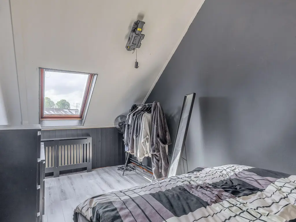Akker 94, BRIELLE