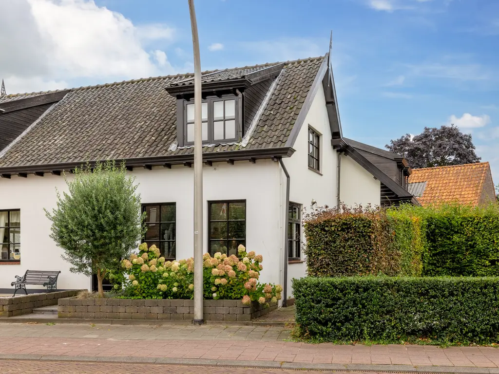 Wolput 83A, Vlijmen