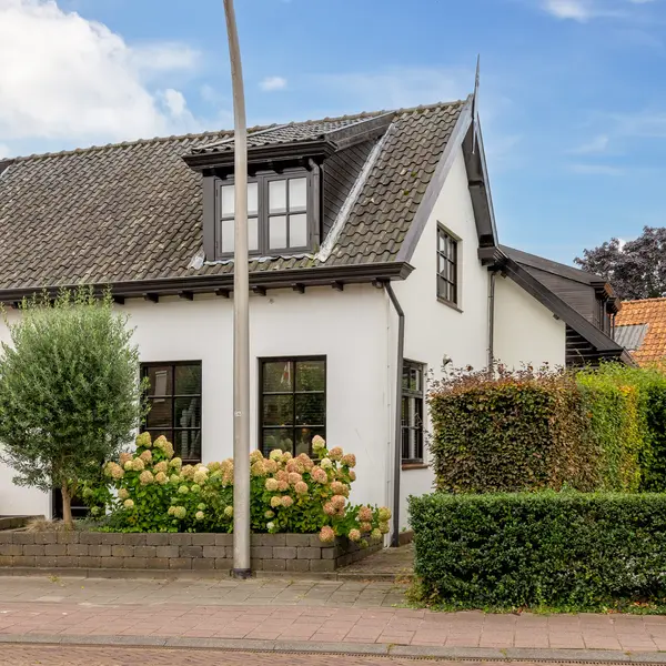 Wolput 83A, Vlijmen