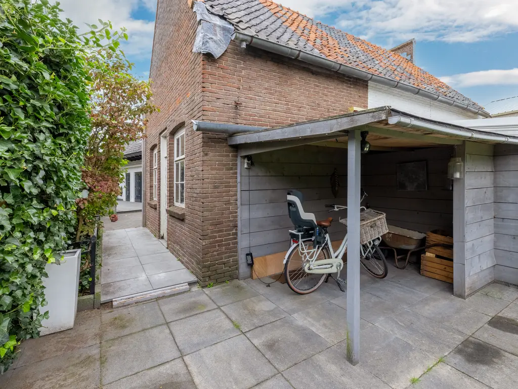 Wolput 83A, Vlijmen