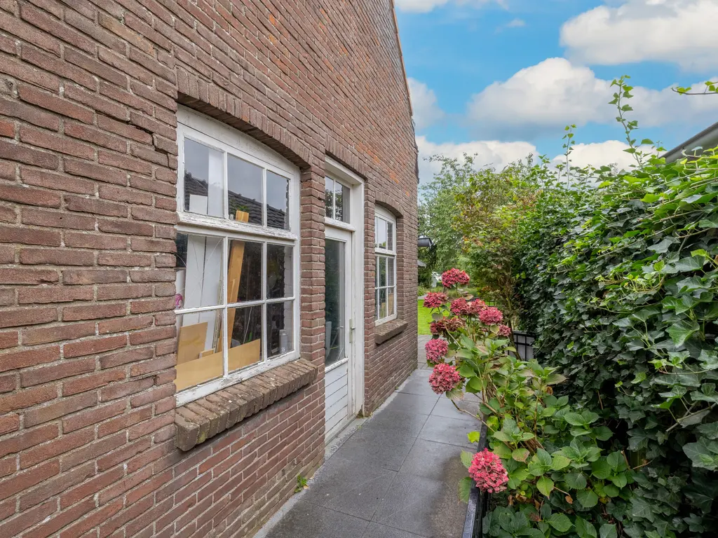 Wolput 83A, Vlijmen