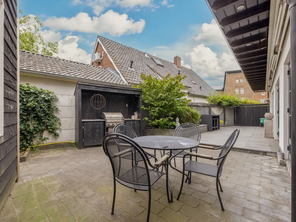 Wolput 83A, Vlijmen