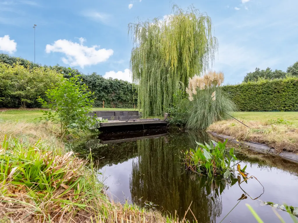 Wolput 83A, Vlijmen