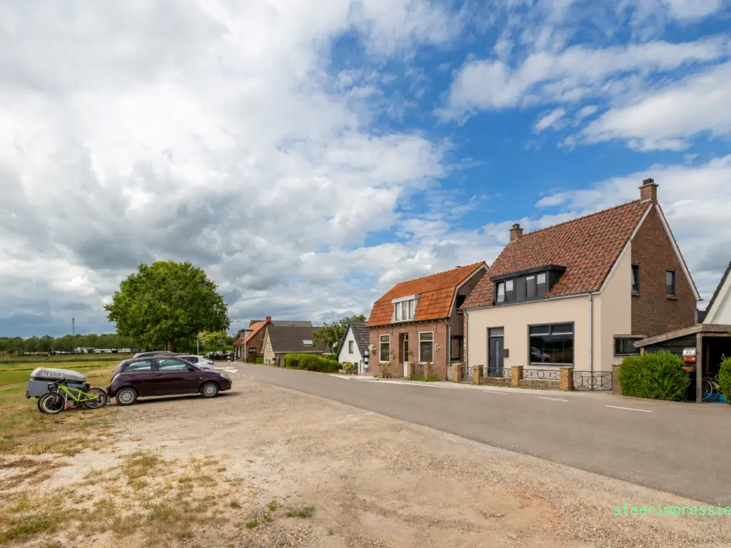 Maasdijk 45, Hedel