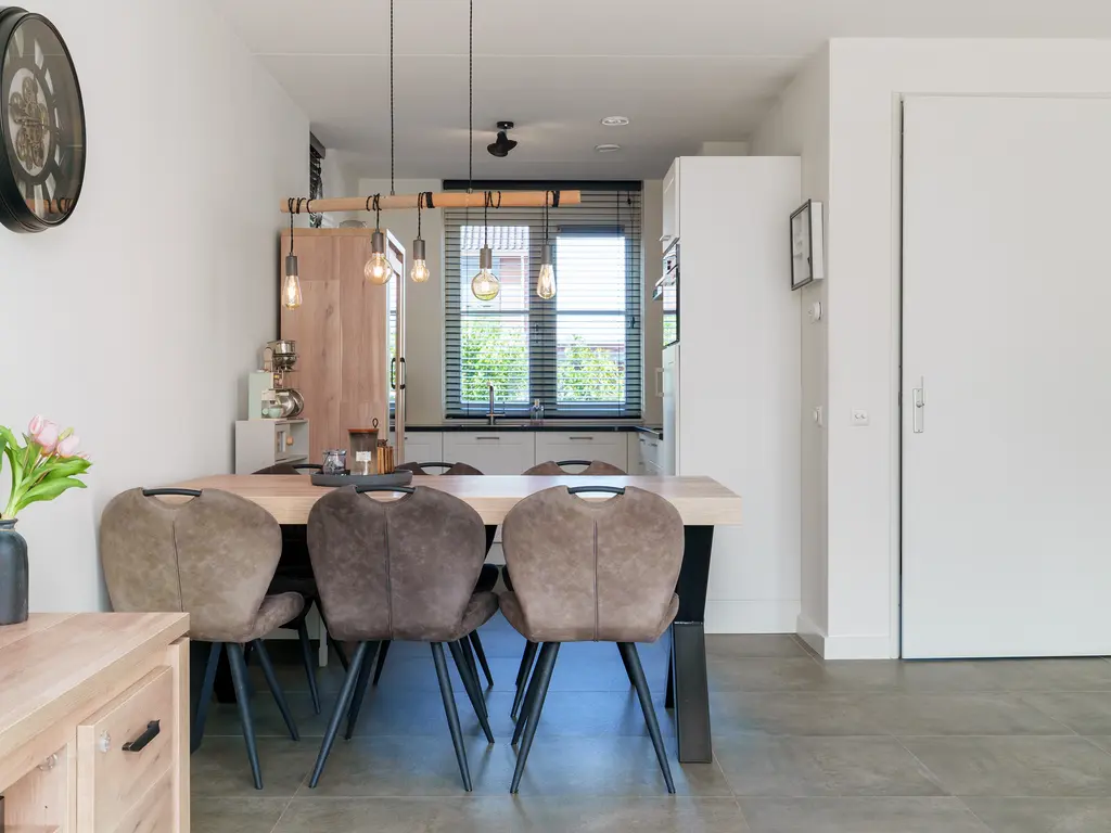 Meikersstraat 10, Kerkdriel