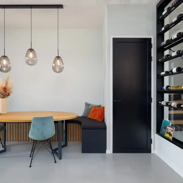 Oberon 4, 's-Hertogenbosch