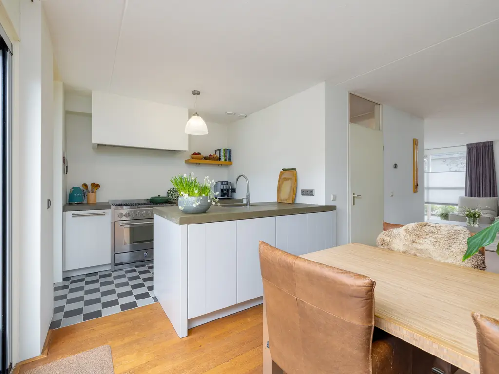 Karekiet 7, 'S-Hertogenbosch