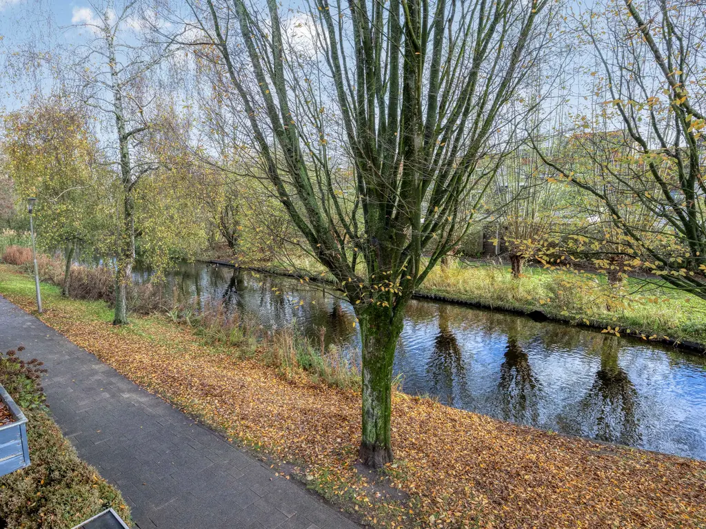Klompenmaker 19, Oud-Beijerland