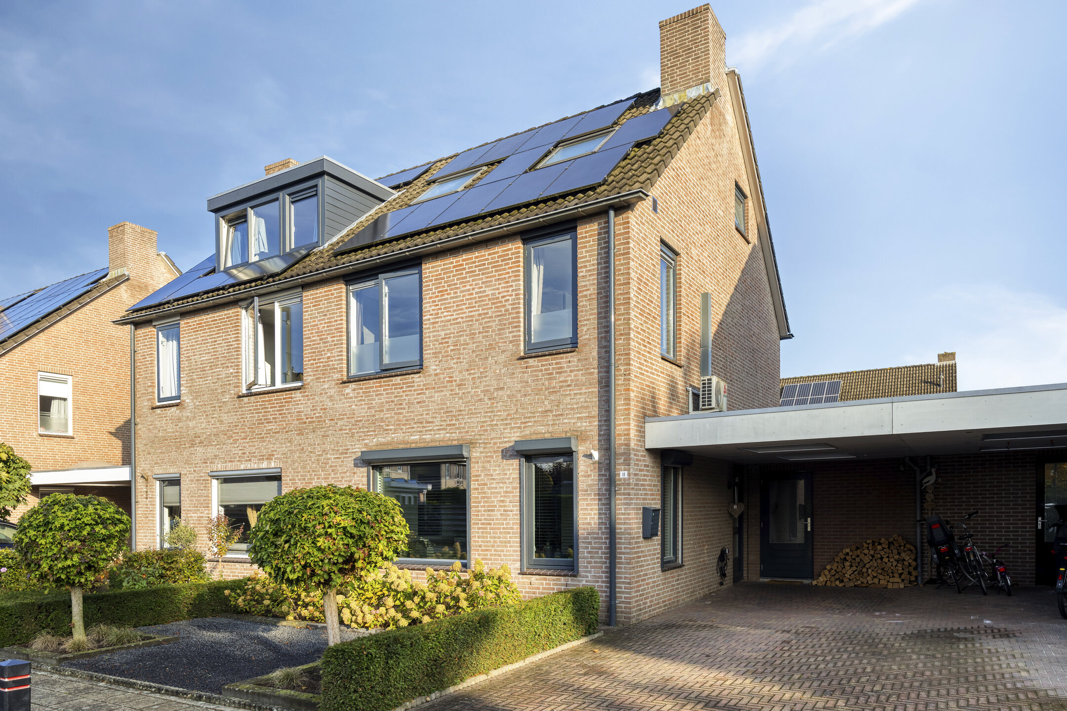 Tussenwoning te koop: Meijerink 11, Winterswijk