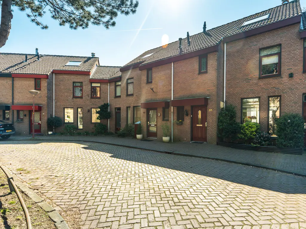 J.C. van der Lansstraat 33, 'S-GRAVENHAGE