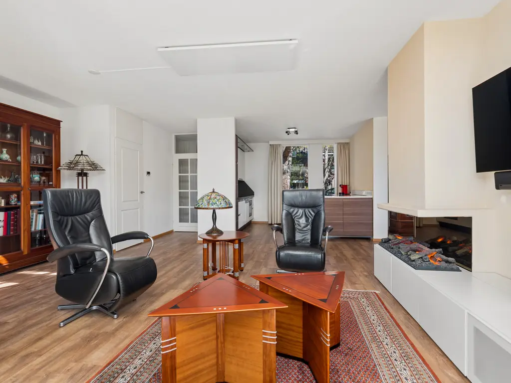 J.C. van der Lansstraat 33, 'S-GRAVENHAGE