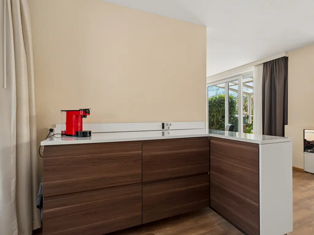 J.C. van der Lansstraat 33, 'S-GRAVENHAGE