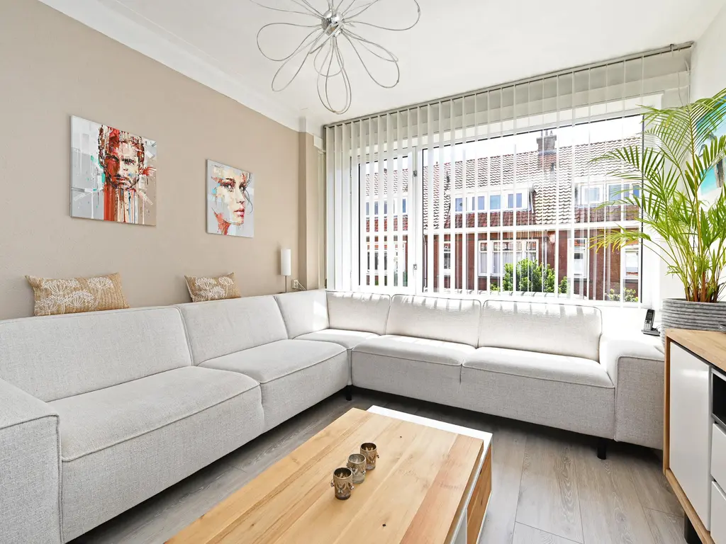 Soesterbergstraat 116, 'S-GRAVENHAGE
