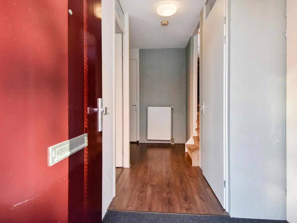 Oosterhesselenstraat 590, 'S-GRAVENHAGE