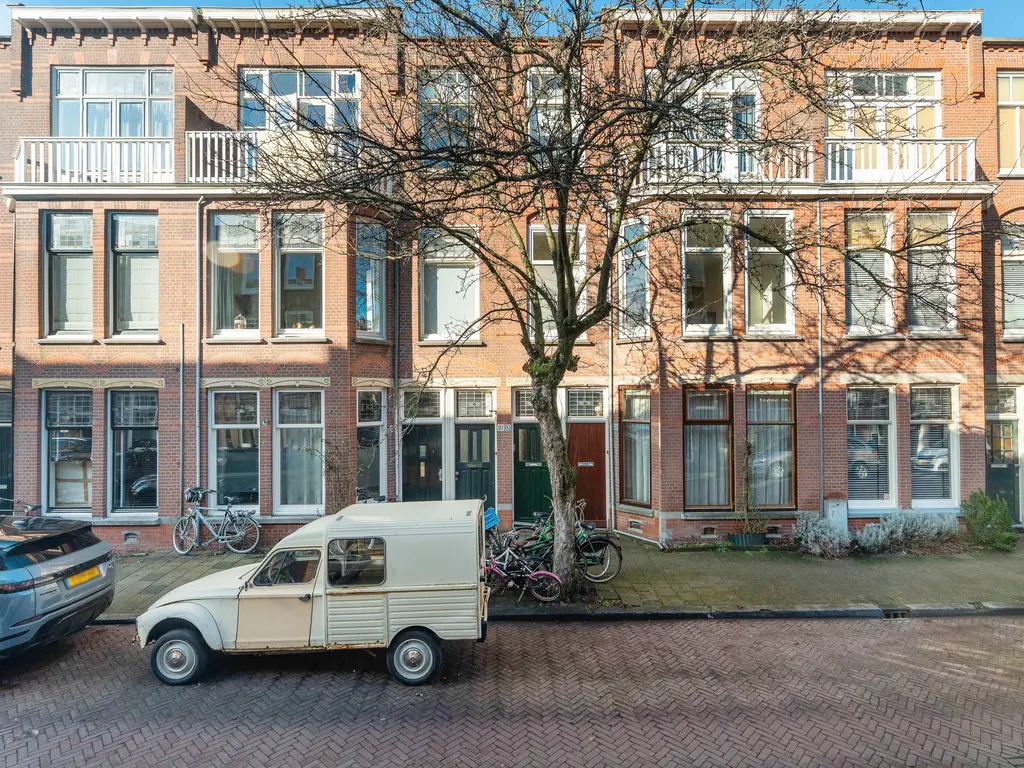 Van Loostraat 115, 'S-GRAVENHAGE