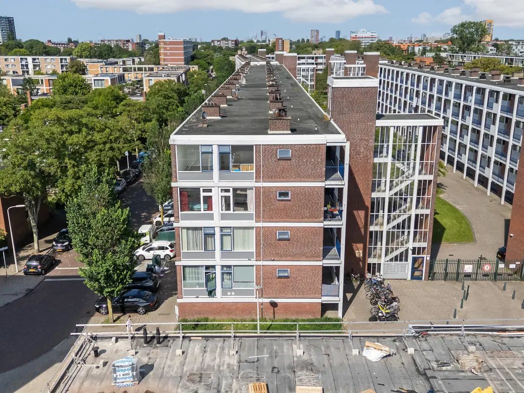 Wolvenrade 103, 'S-GRAVENHAGE