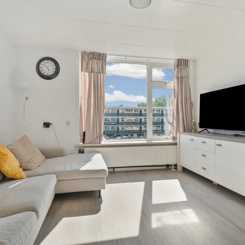 Wolvenrade 103, 'S-GRAVENHAGE