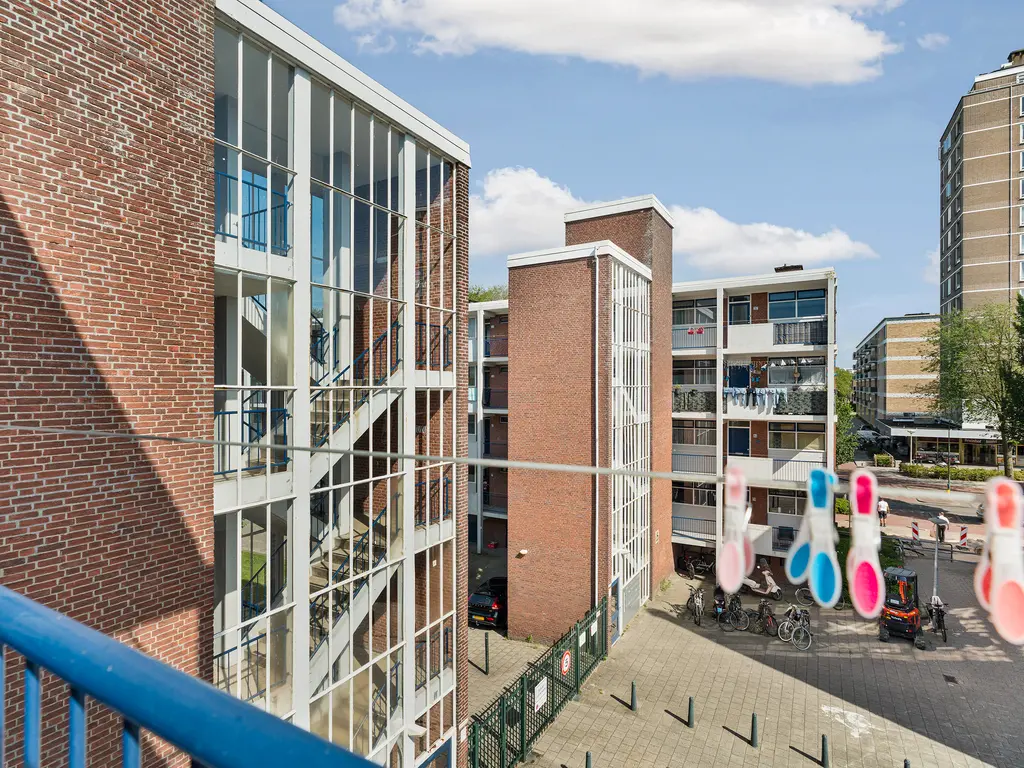Wolvenrade 103, 'S-GRAVENHAGE