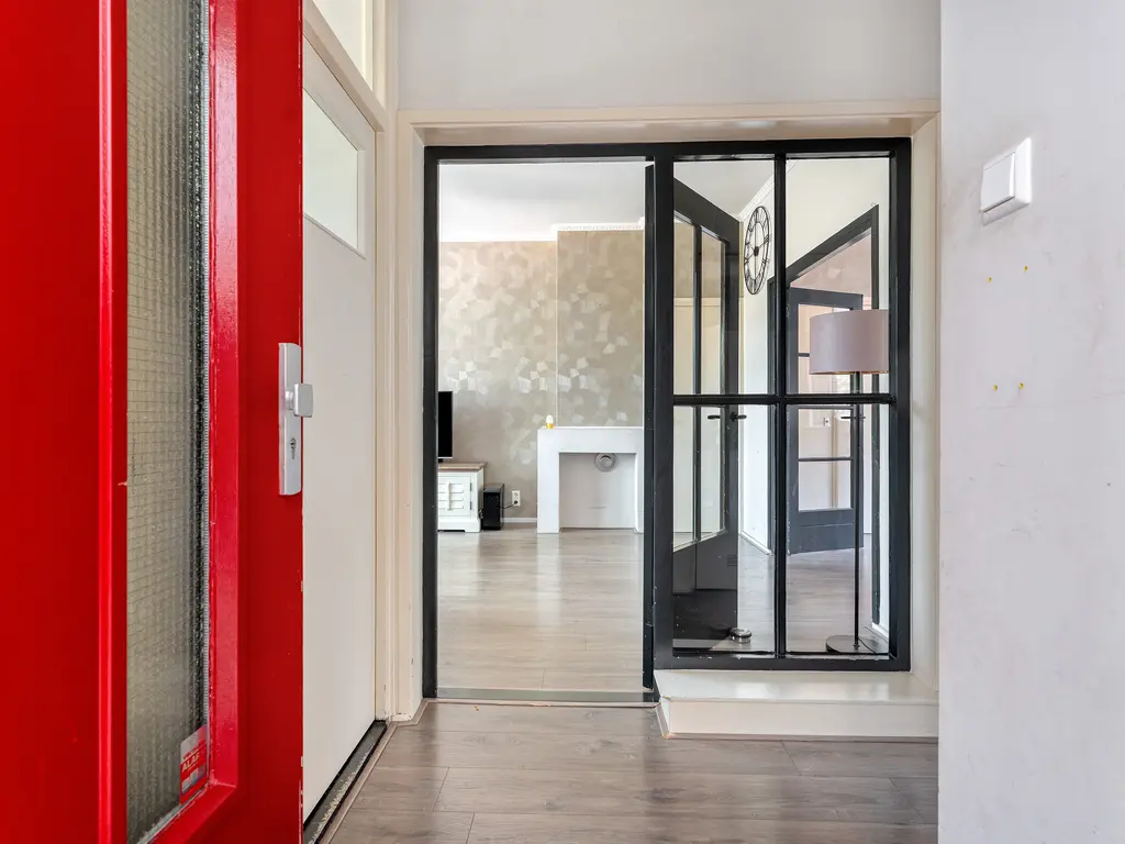 Woudenbergstraat 83, 'S-GRAVENHAGE