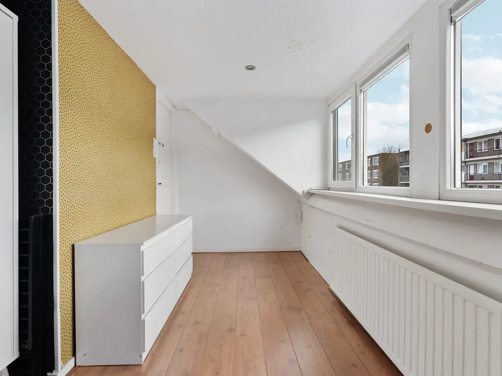 Surinamesingel 37, VLAARDINGEN