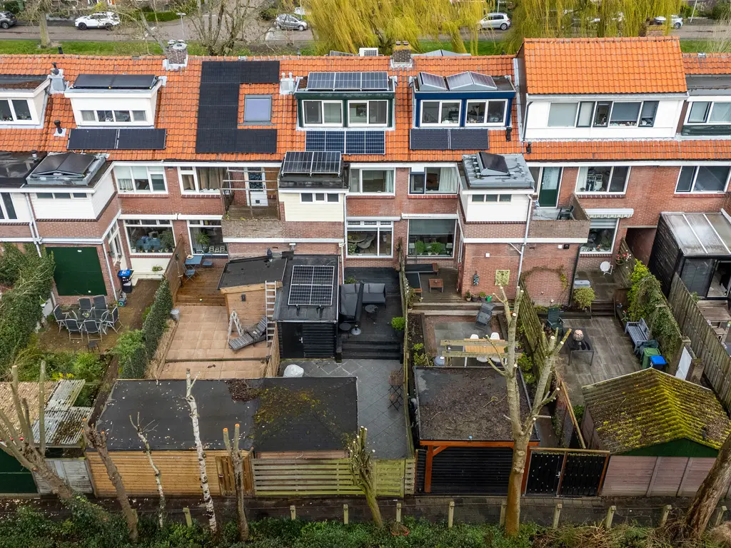 Surinamesingel 37, VLAARDINGEN