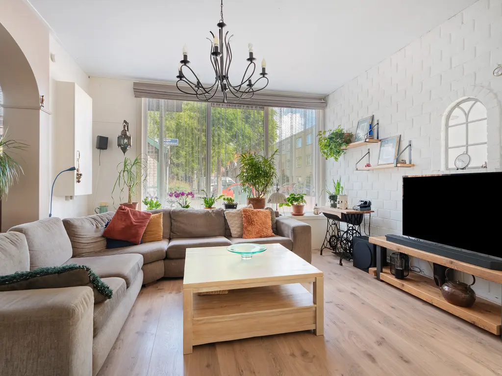 Boksdoornstraat 56, 'S-GRAVENHAGE