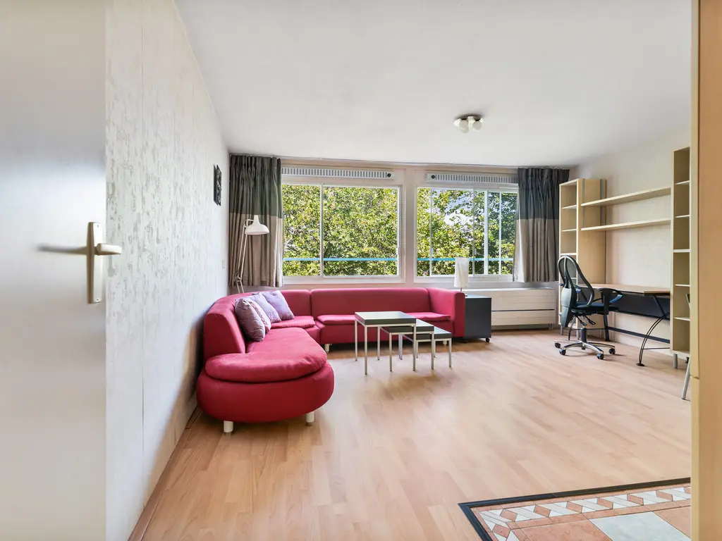 Troelstrakade 825, 'S-GRAVENHAGE