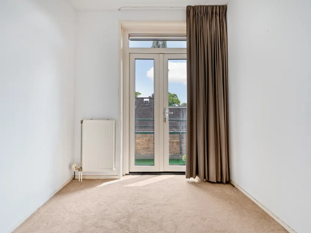 Medemblikstraat 248, 'S-GRAVENHAGE