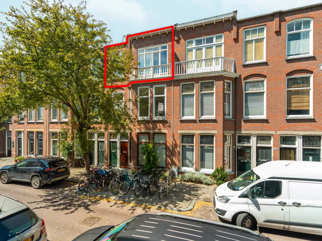 Van Loostraat 115A, 'S-GRAVENHAGE