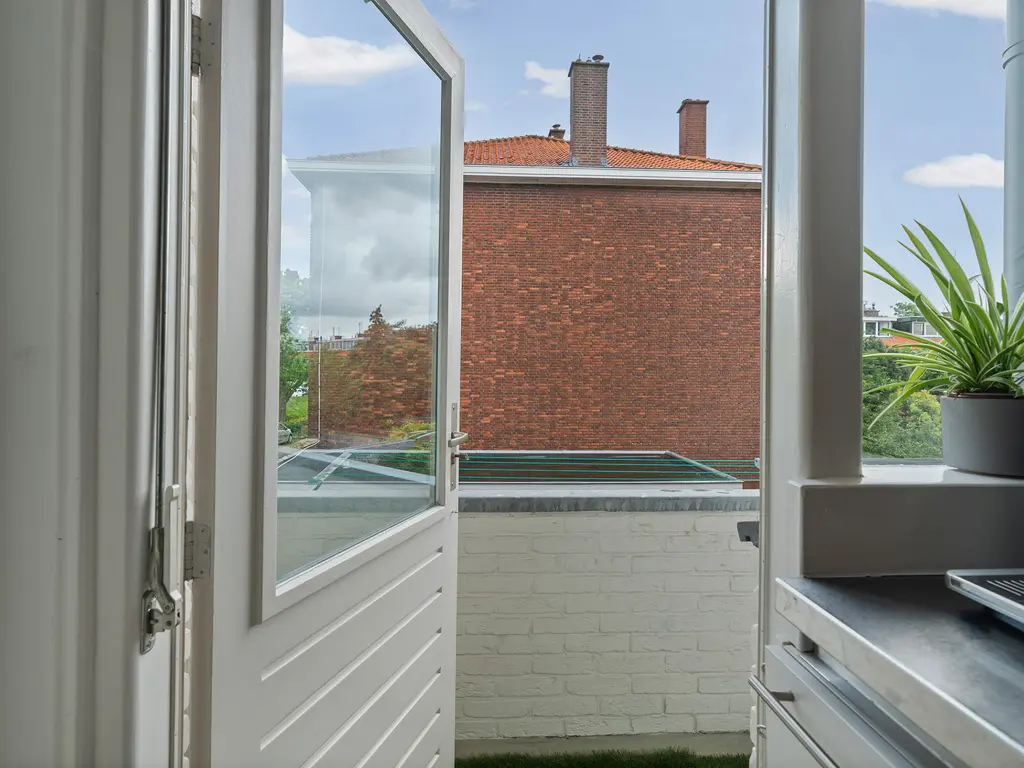 Leyweg 452, 'S-GRAVENHAGE