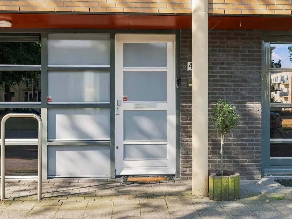 Aagje Dekenlaan 49M, 'S-GRAVENHAGE