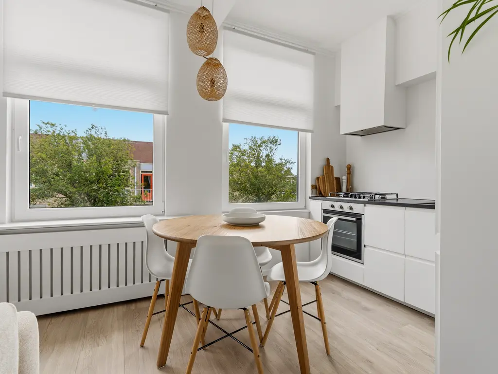 Breezandstraat 37, 'S-GRAVENHAGE