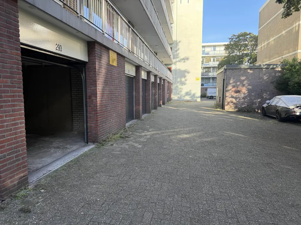 Edamstraat 293 , 'S-GRAVENHAGE