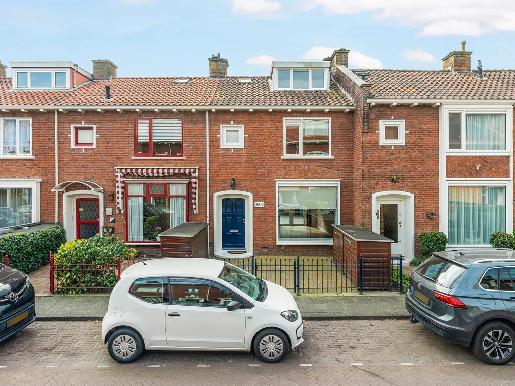 Wormerveerstraat 254, 'S-GRAVENHAGE