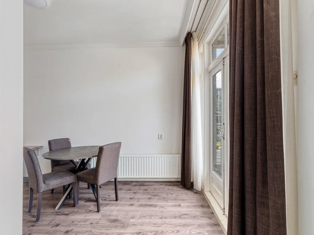 Den Helderstraat 119, 'S-GRAVENHAGE