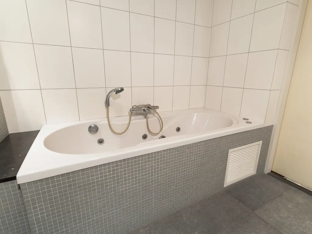 Troelstrakade 27A, 'S-GRAVENHAGE
