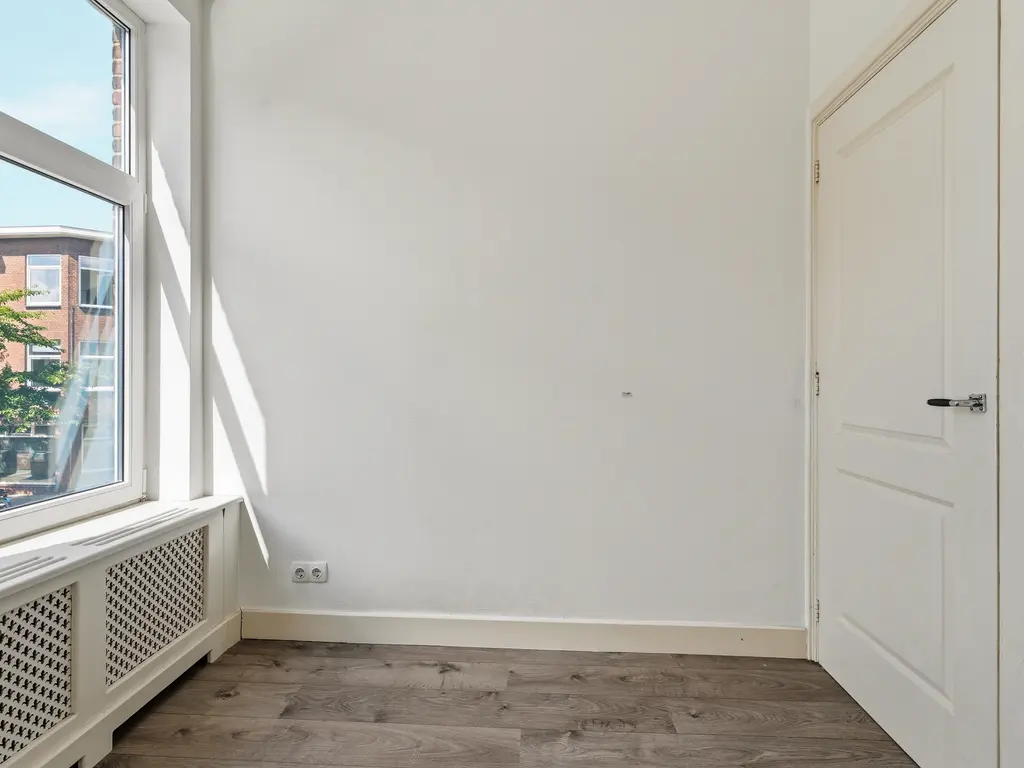 Jan van Rodestraat 112, 'S-GRAVENHAGE