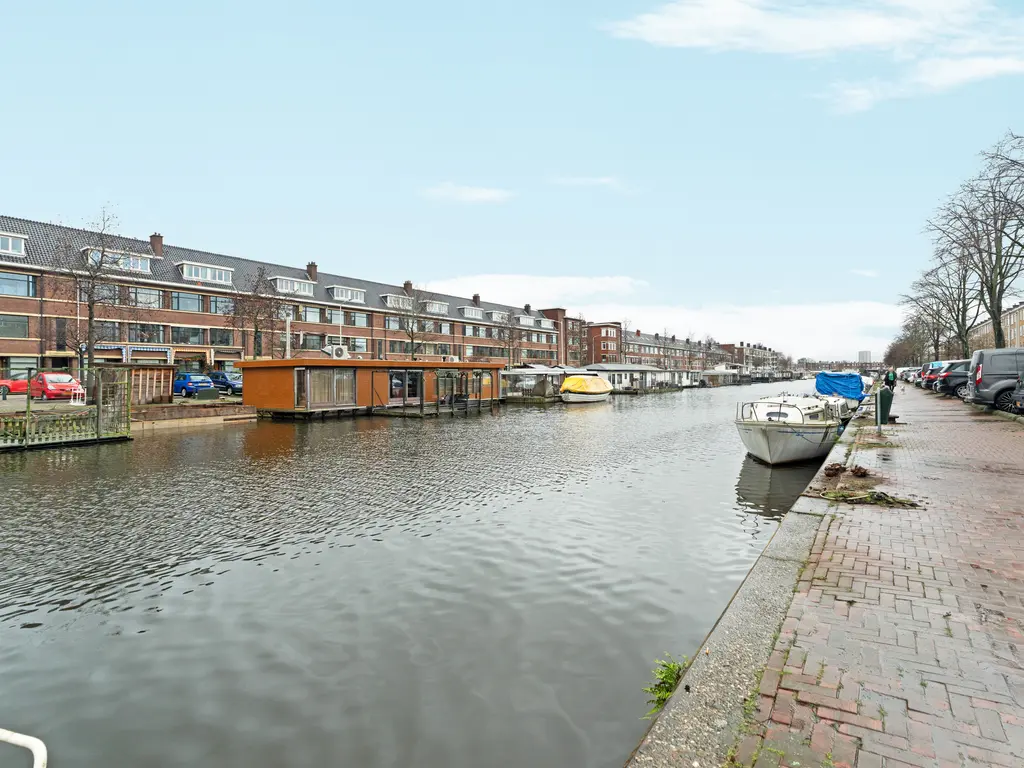 Veenendaalkade 378, 'S-GRAVENHAGE
