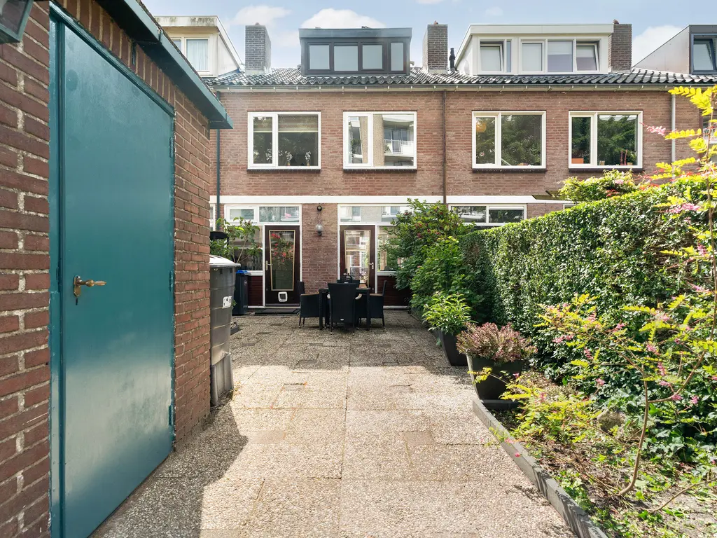 Wormerveerstraat 45, 'S-GRAVENHAGE