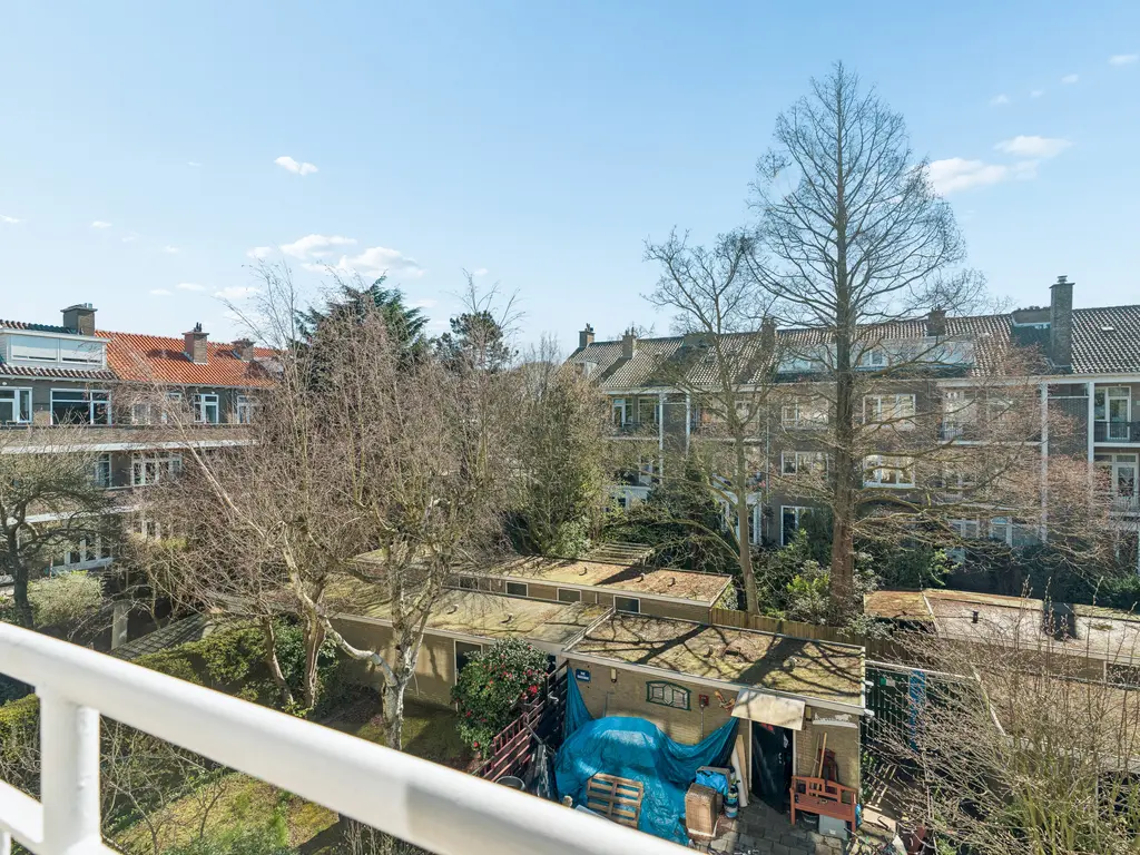 Balsemienlaan 230, 'S-GRAVENHAGE