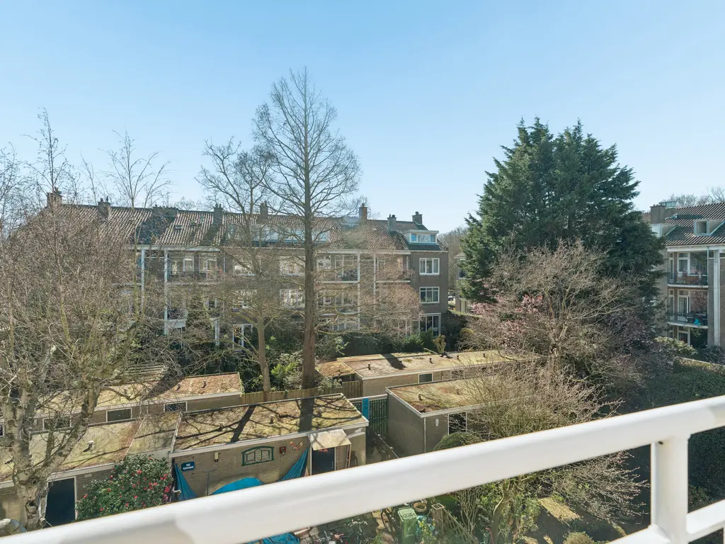 Balsemienlaan 230, 'S-GRAVENHAGE