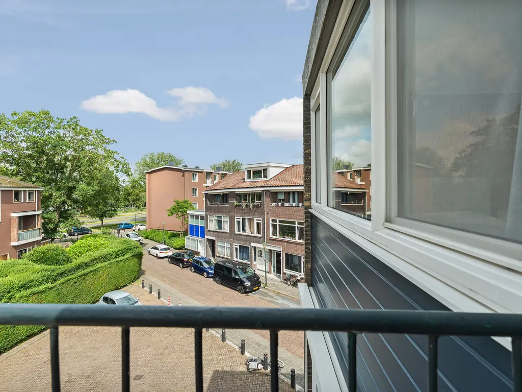 Bachstraat 25, VLAARDINGEN
