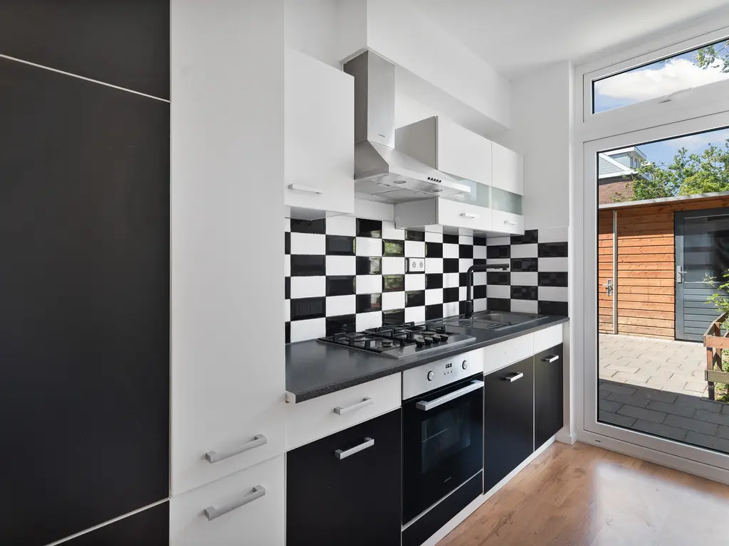 Hilversumsestraat 125, 'S-GRAVENHAGE