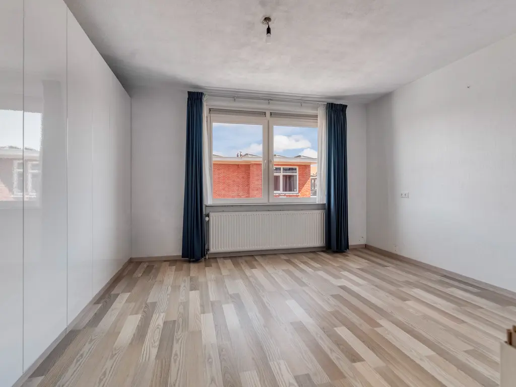 Bunschotensestraat 99, 'S-GRAVENHAGE